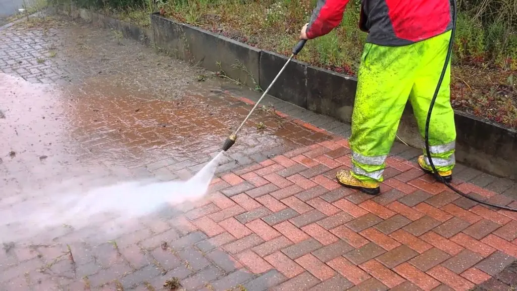 Hot Water Power Washing Services